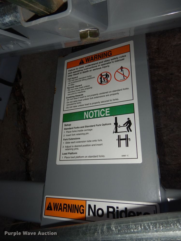 image for item JR9020 2019 Genie SLC24  material lift