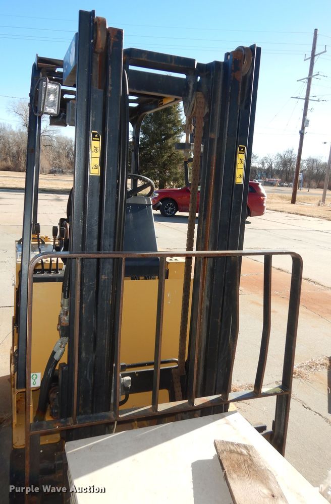 image for item JR9021 Daewoo BC20S  forklift