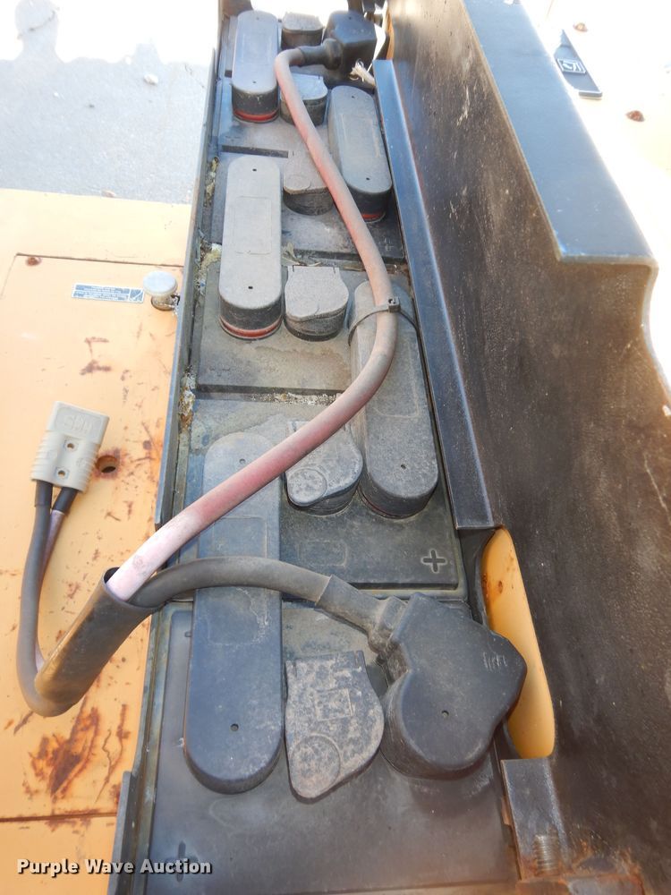 image for item JR9022 Big Joe  electric pallet jack