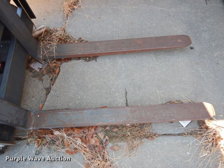 image for item JR9022 Big Joe  electric pallet jack