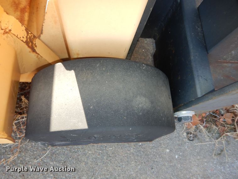 image for item JR9022 Big Joe  electric pallet jack