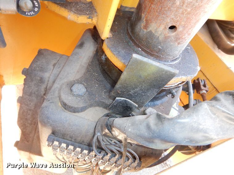 image for item JR9022 Big Joe  electric pallet jack