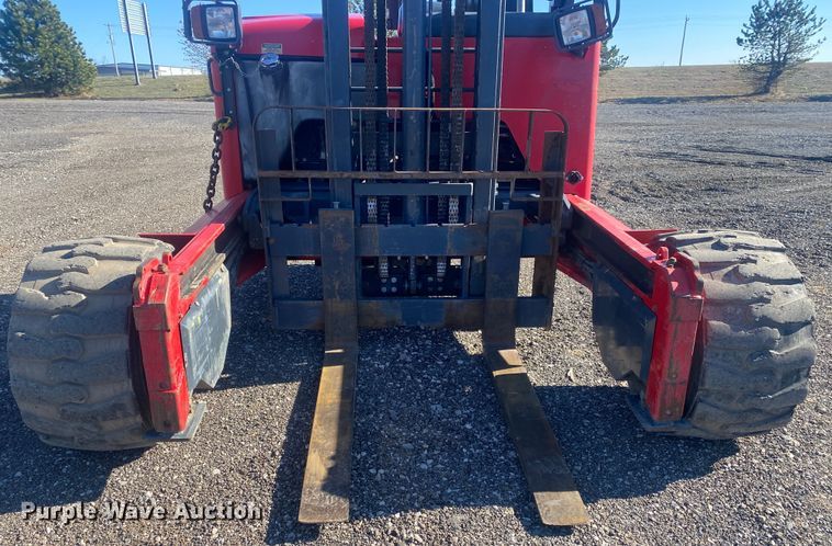 image for item JW9246 2011 Moffett M80BC  forklift