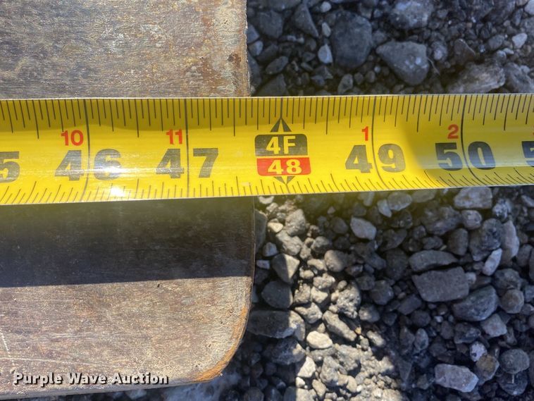 image for item JW9246 2011 Moffett M80BC  forklift