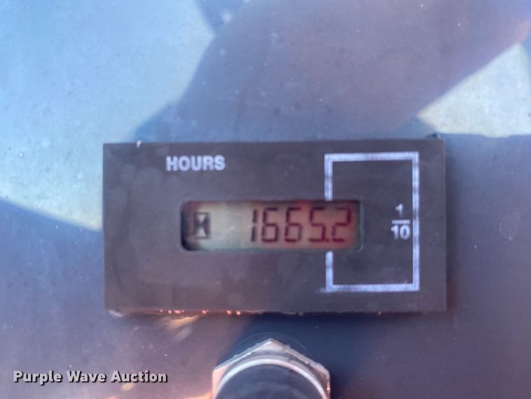 image for item JW9246 2011 Moffett M80BC  forklift