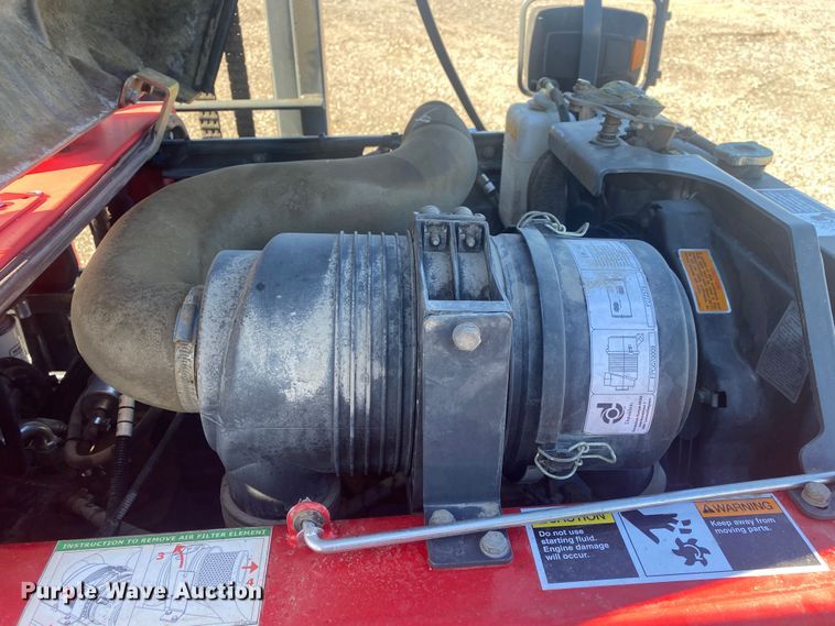 image for item JW9246 2011 Moffett M80BC  forklift