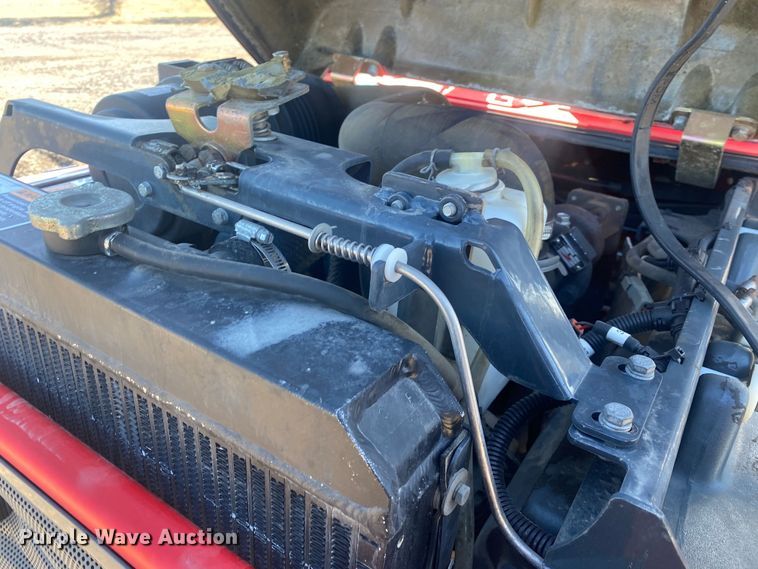 image for item JW9246 2011 Moffett M80BC  forklift