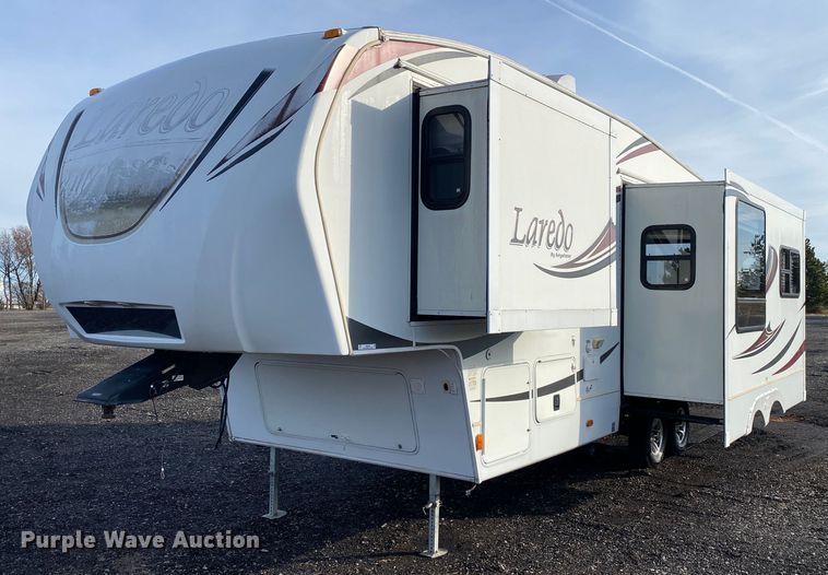 image for item JW9264 2011 Keystone Laredo  camper