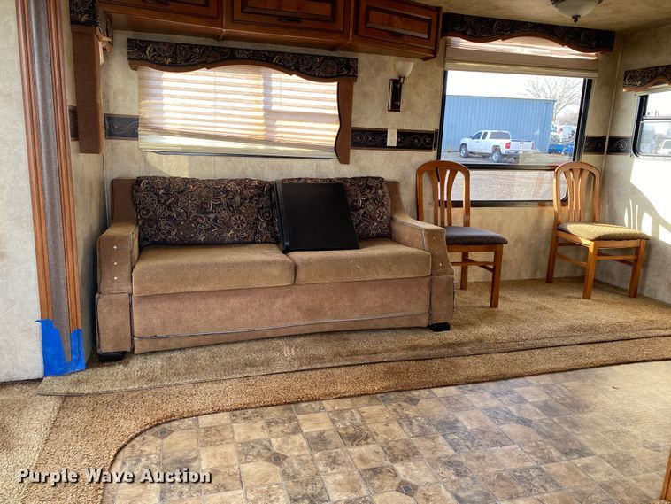 image for item JW9264 2011 Keystone Laredo  camper