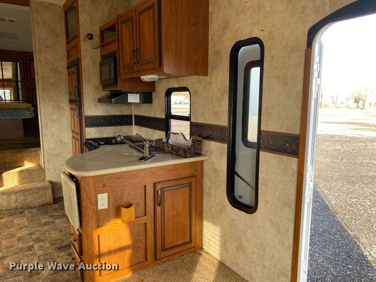 image for item JW9264 2011 Keystone Laredo  camper