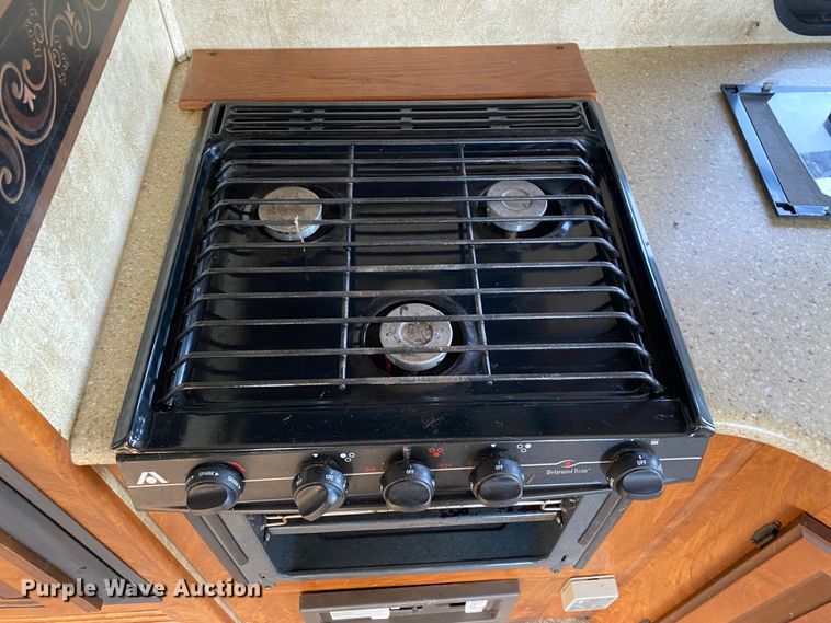 image for item JW9264 2011 Keystone Laredo  camper