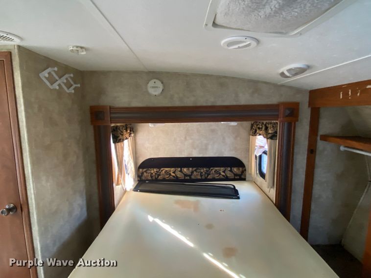 image for item JW9264 2011 Keystone Laredo  camper