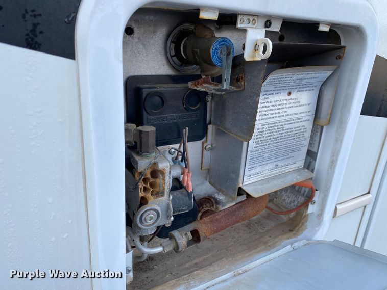 image for item JW9264 2011 Keystone Laredo  camper