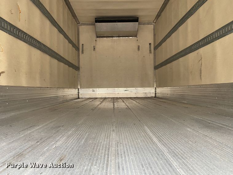 image for item JW9272 2014 International 4300  refrigerated truck