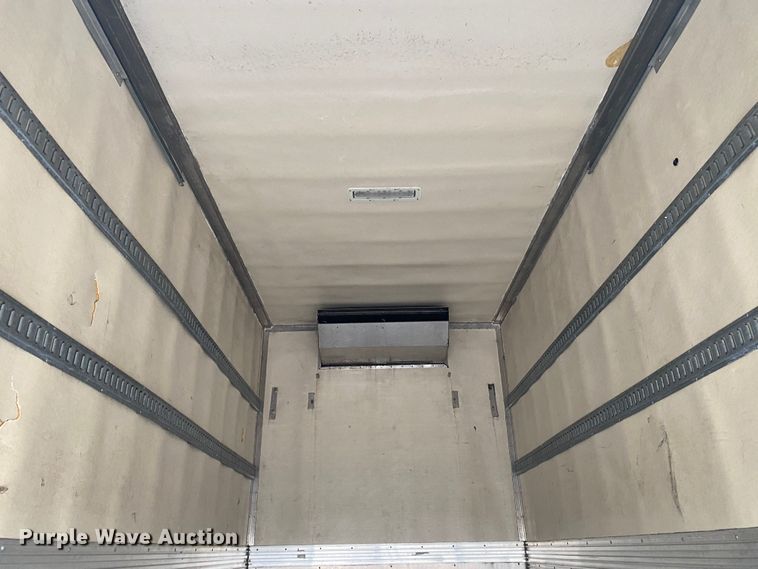 image for item JW9272 2014 International 4300  refrigerated truck