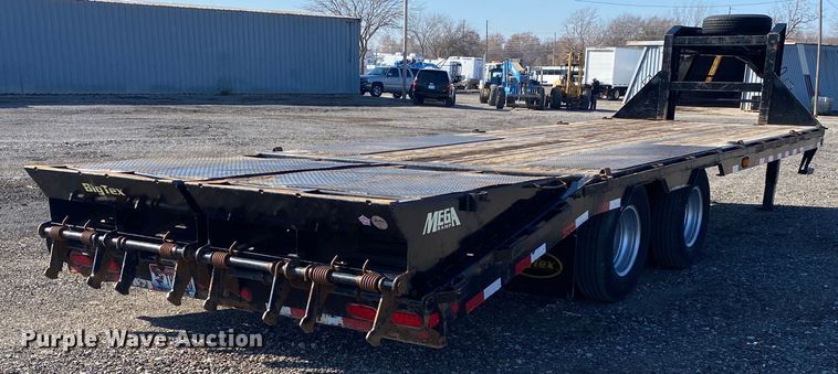 image for item JW9285 2015 Big Tex 25GN  equipment trailer