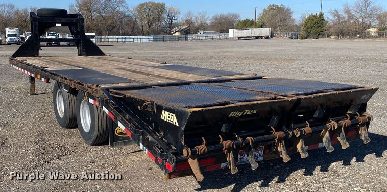 image for item JW9285 2015 Big Tex 25GN  equipment trailer