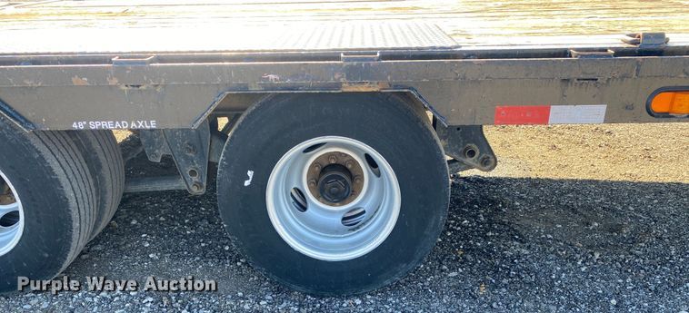 image for item JW9285 2015 Big Tex 25GN  equipment trailer