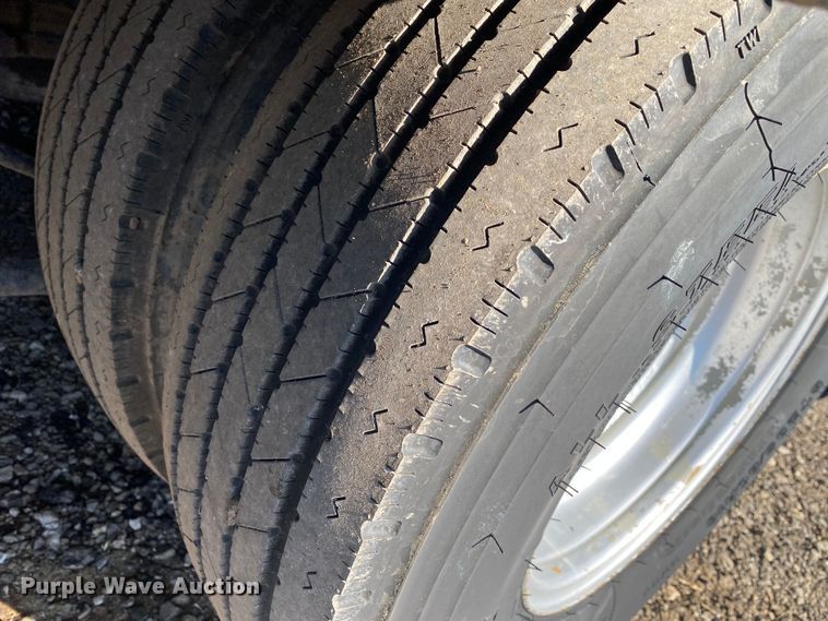 image for item JW9285 2015 Big Tex 25GN  equipment trailer