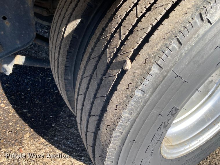 image for item JW9285 2015 Big Tex 25GN  equipment trailer