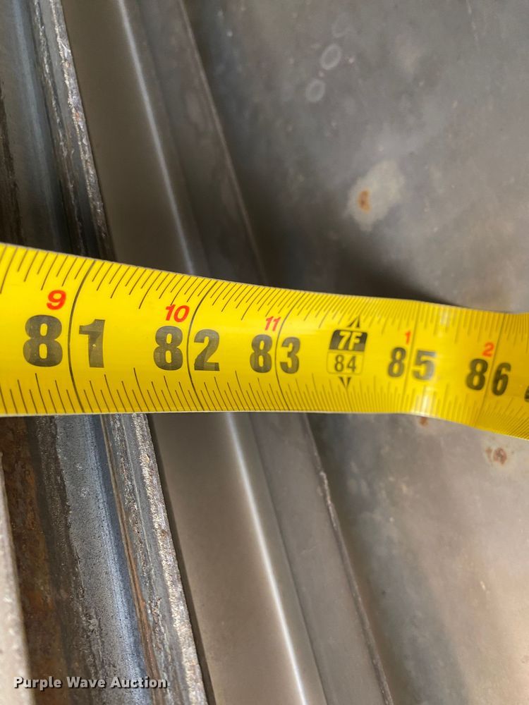 image for item JW9289 2006 Isuzu NPR  box truck