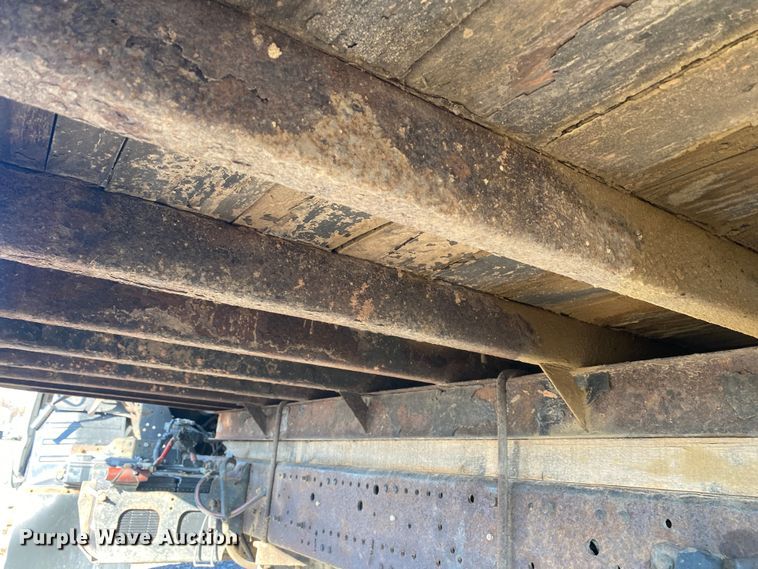 image for item JW9289 2006 Isuzu NPR  box truck