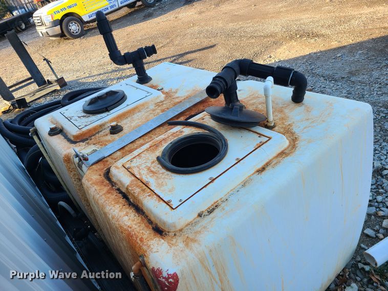 image for item JW9847 Fiberglass tank