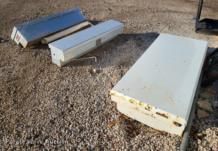 image for item JW9848 (6) toolboxes