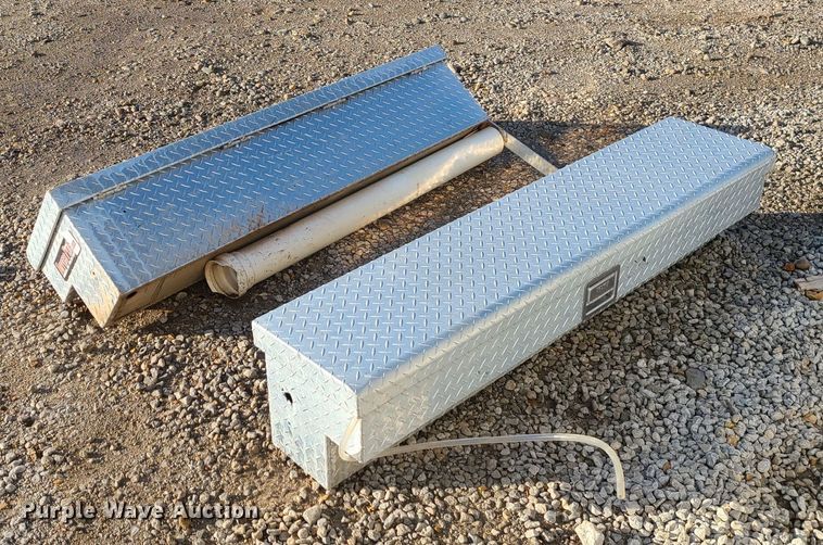 image for item JW9848 (6) toolboxes