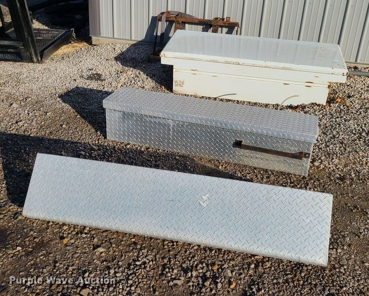 image for item JW9848 (6) toolboxes