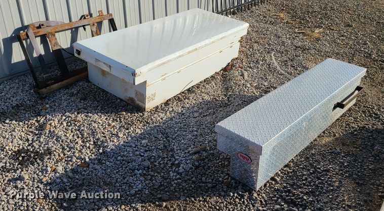 image for item JW9848 (6) toolboxes