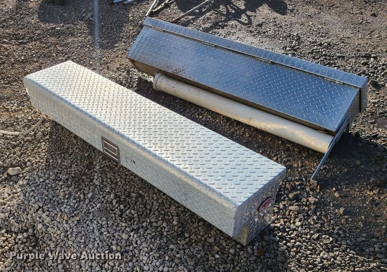 image for item JW9848 (6) toolboxes