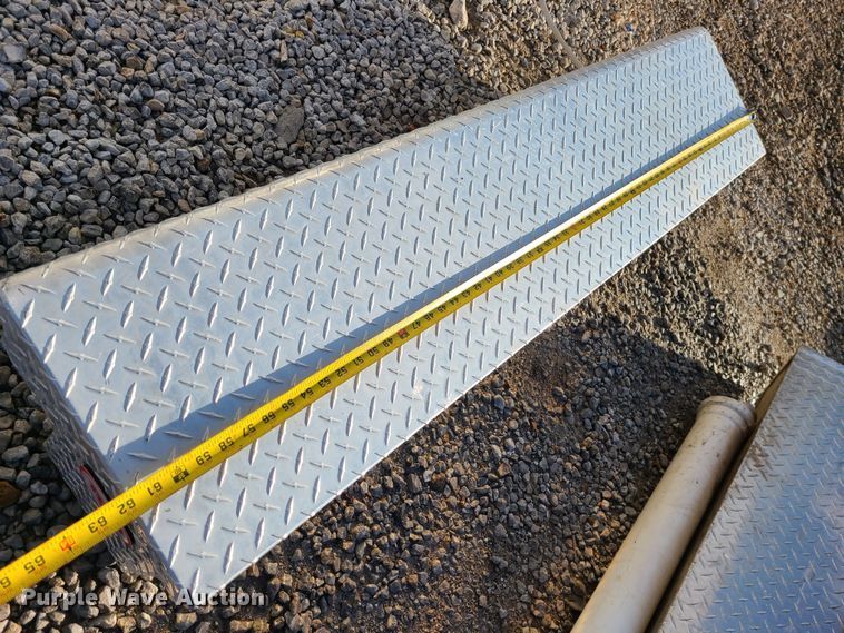 image for item JW9848 (6) toolboxes