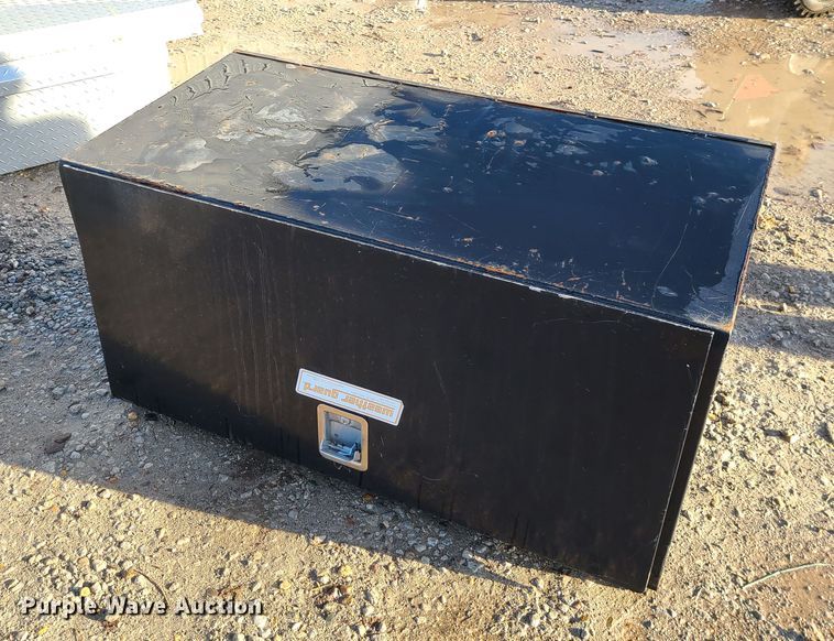 image for item JW9848 (6) toolboxes