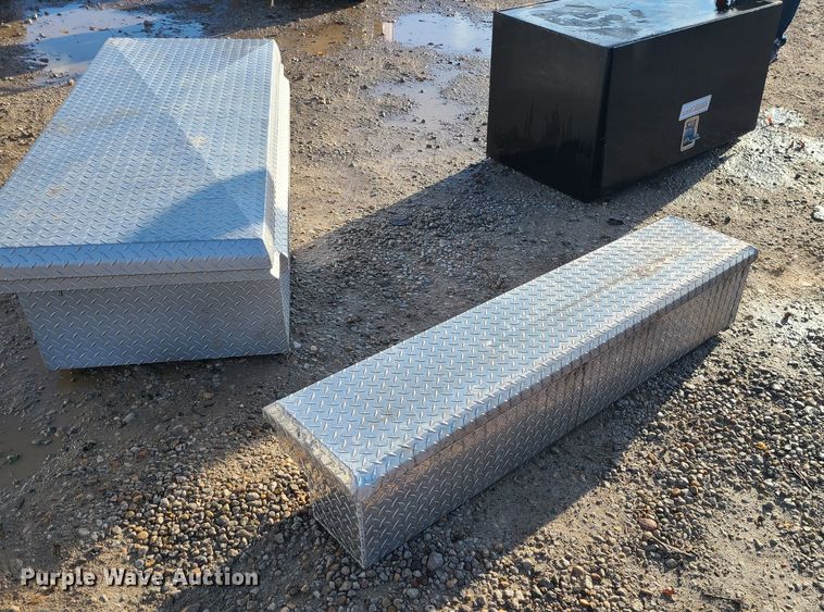 image for item JW9848 (6) toolboxes