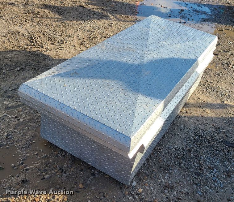 image for item JW9848 (6) toolboxes