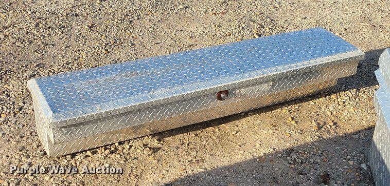 image for item JW9848 (6) toolboxes