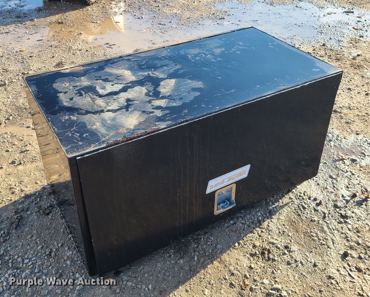image for item JW9848 (6) toolboxes