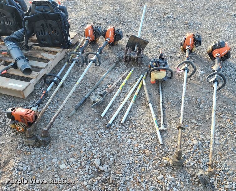 image for item JW9849 Lawn and garden equipment