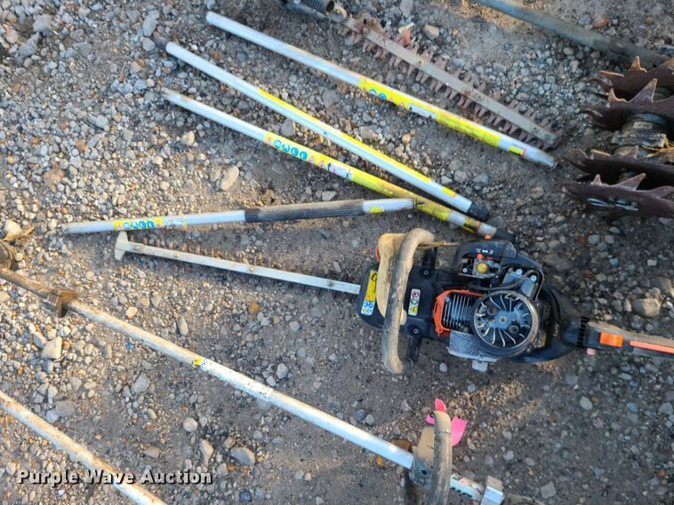 image for item JW9849 Lawn and garden equipment