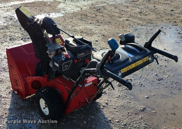 image for item JW9850 Toro Powermax 828OXE  snow blower