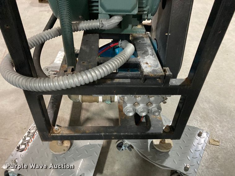 image for item KR9091 2017 Belanger Freestyler  car wash system