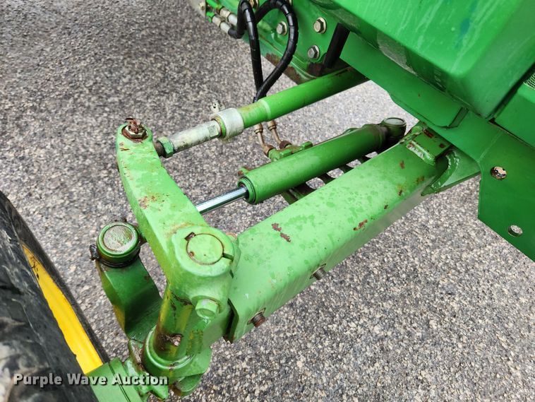 image for item KT9528 1996 John Deere 1070  tractor