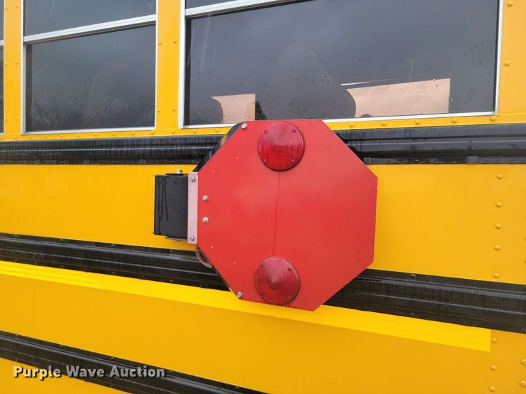 image for item LG9405 2014 IC PB105  school bus