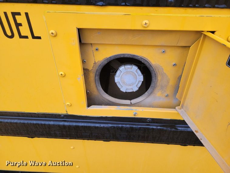 image for item LG9405 2014 IC PB105  school bus