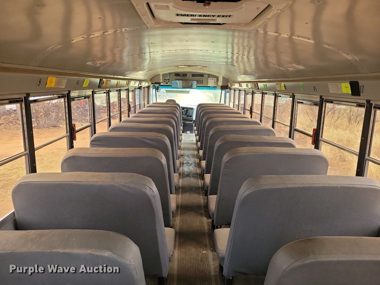 image for item LG9405 2014 IC PB105  school bus