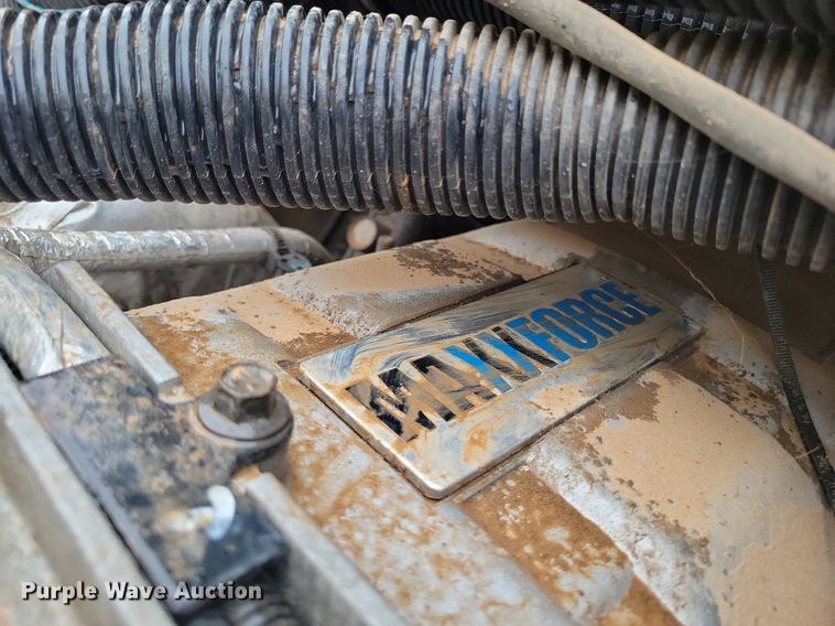 image for item LG9405 2014 IC PB105  school bus