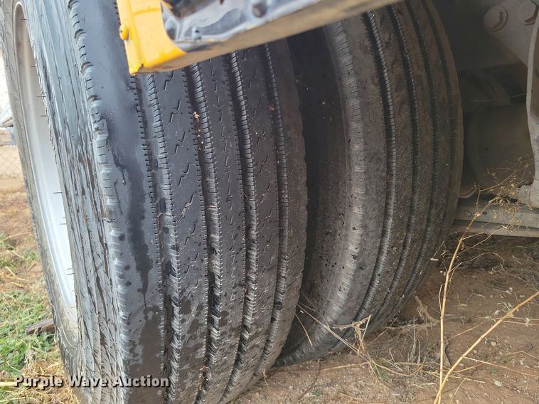 image for item LG9405 2014 IC PB105  school bus