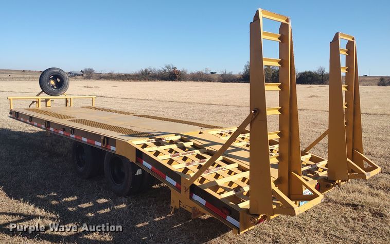 image for item LK9351 1977 Belshe  equipment trailer