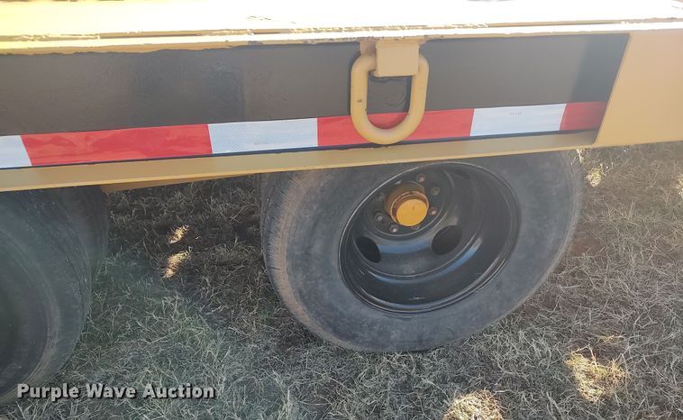 image for item LK9351 1977 Belshe  equipment trailer